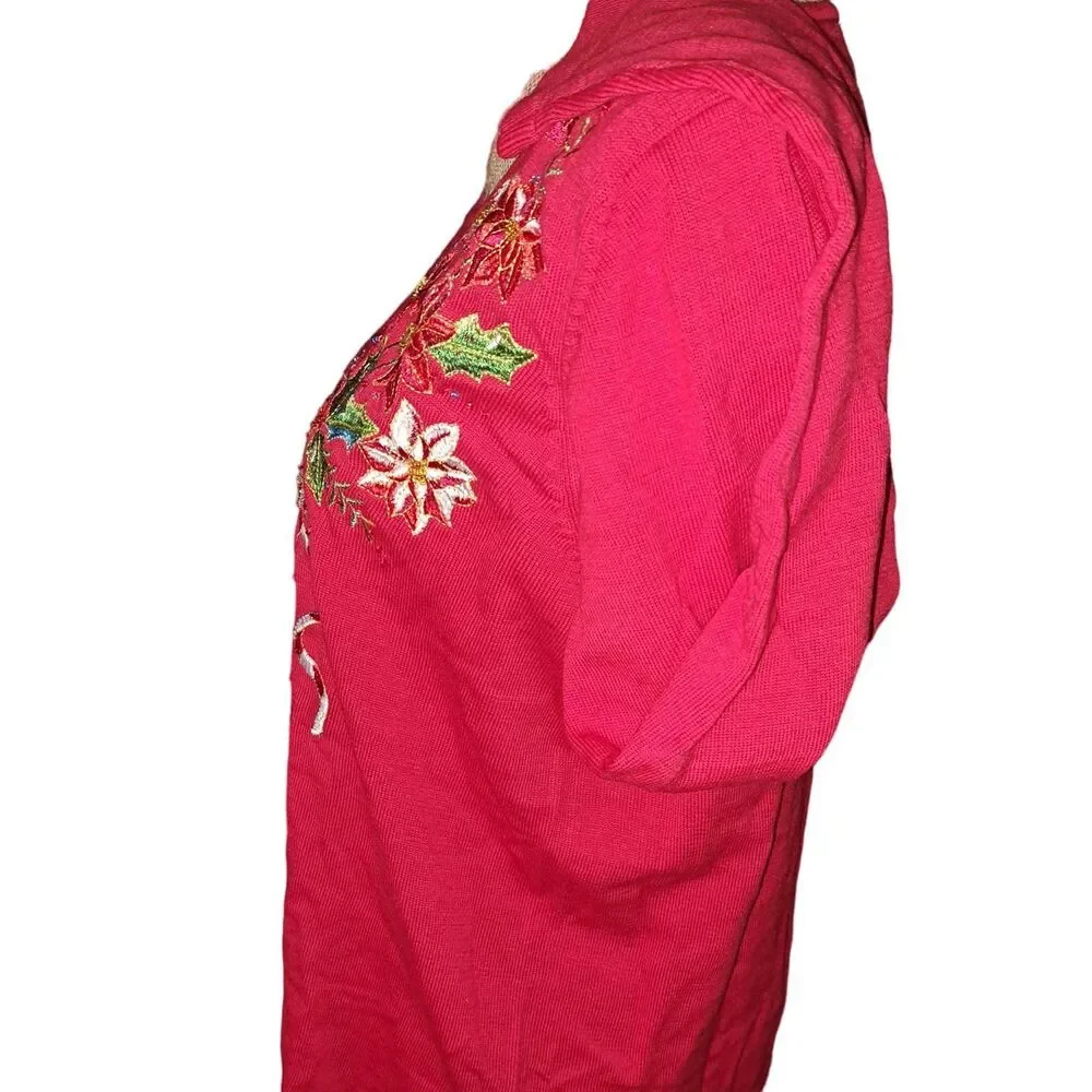 NWT-Quacker Factory Red Long Sleeve Poinsettia Bouquet Sweater Size: Med